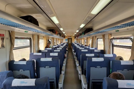 Salen a la venta pasajes de larga distancia en tren con aumentos mayores a lo previsto