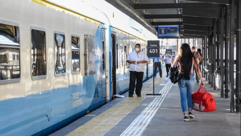Desde 2019 se recuperaron 700 km de vías, 21 servicios y 44 estaciones de trenes de pasajeros