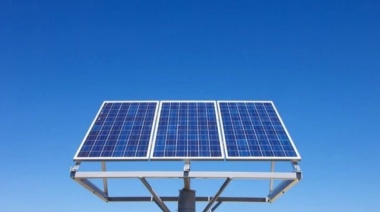 Alberti avanza en la instalación de paneles solares y la generación de energía limpia