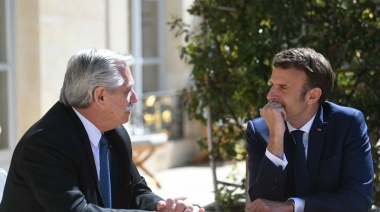 Fernández con Macron: “El mundo necesita más proteínas, no misiles"