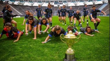 El equipo de futbol femenino de Pehuajó Campeón de la Copa Igualdad