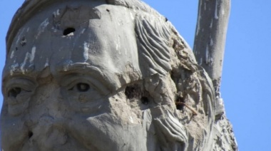 Balearon en Vedia un monumento del ex presidente Néstor Kirchner
